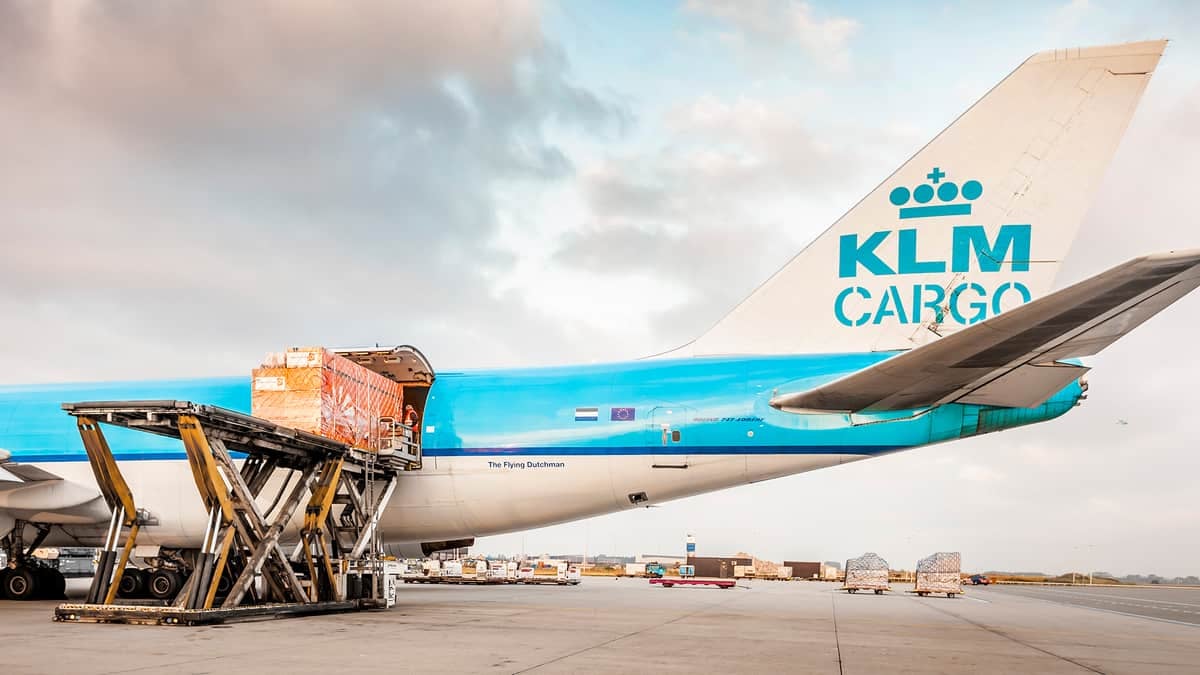 KLM 747 freighter being loaded