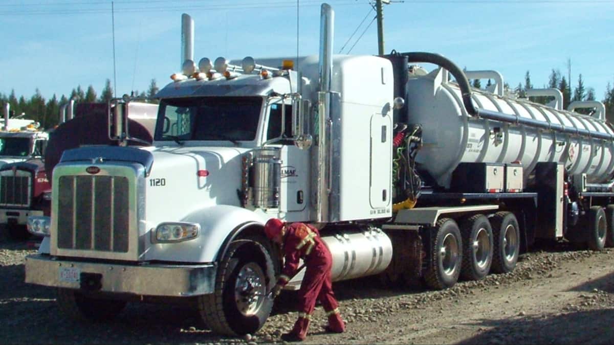 A tractor from Canadian oilpatch trucking company Dalmac