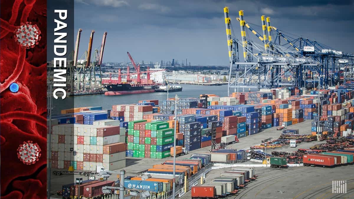 containers at port