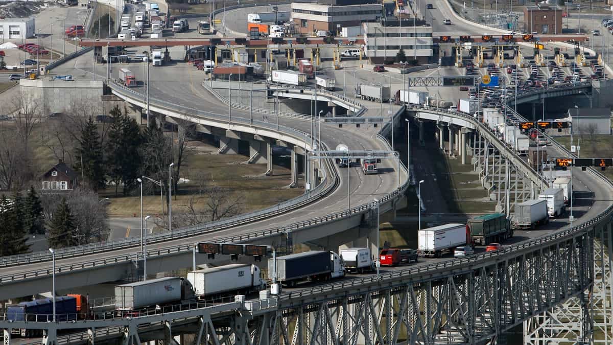 Trucks crossing the U.S.-Canada border.