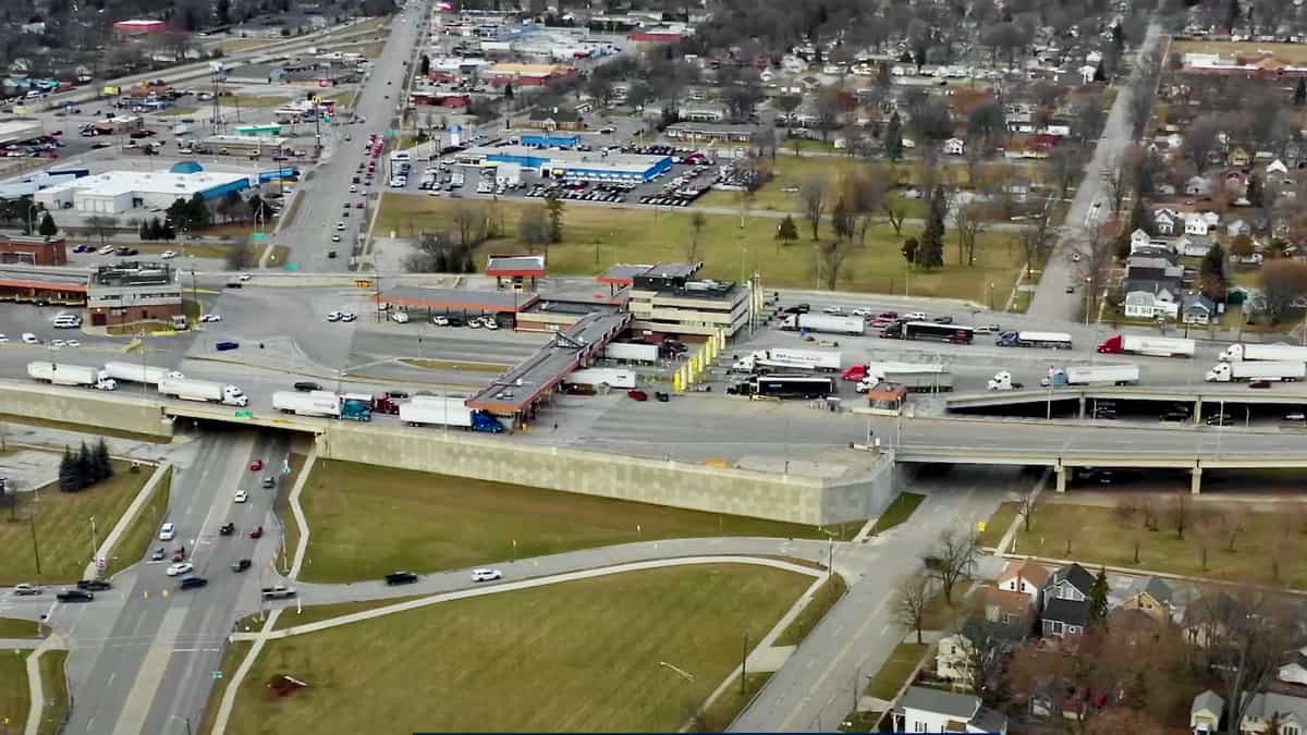 An aerial view of a Canadian border crossing with the U.S. The border is set to remain closed for non-essential travel until Aug 21.