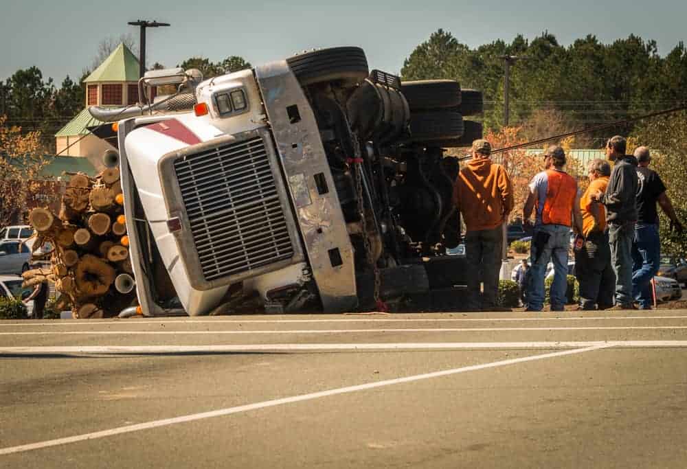 Better safety systems could help fleets avoid nuclear verdicts (Photo: Shutterstock)