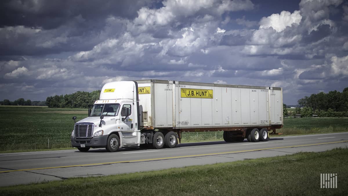 J.B. Hunt beats estimates