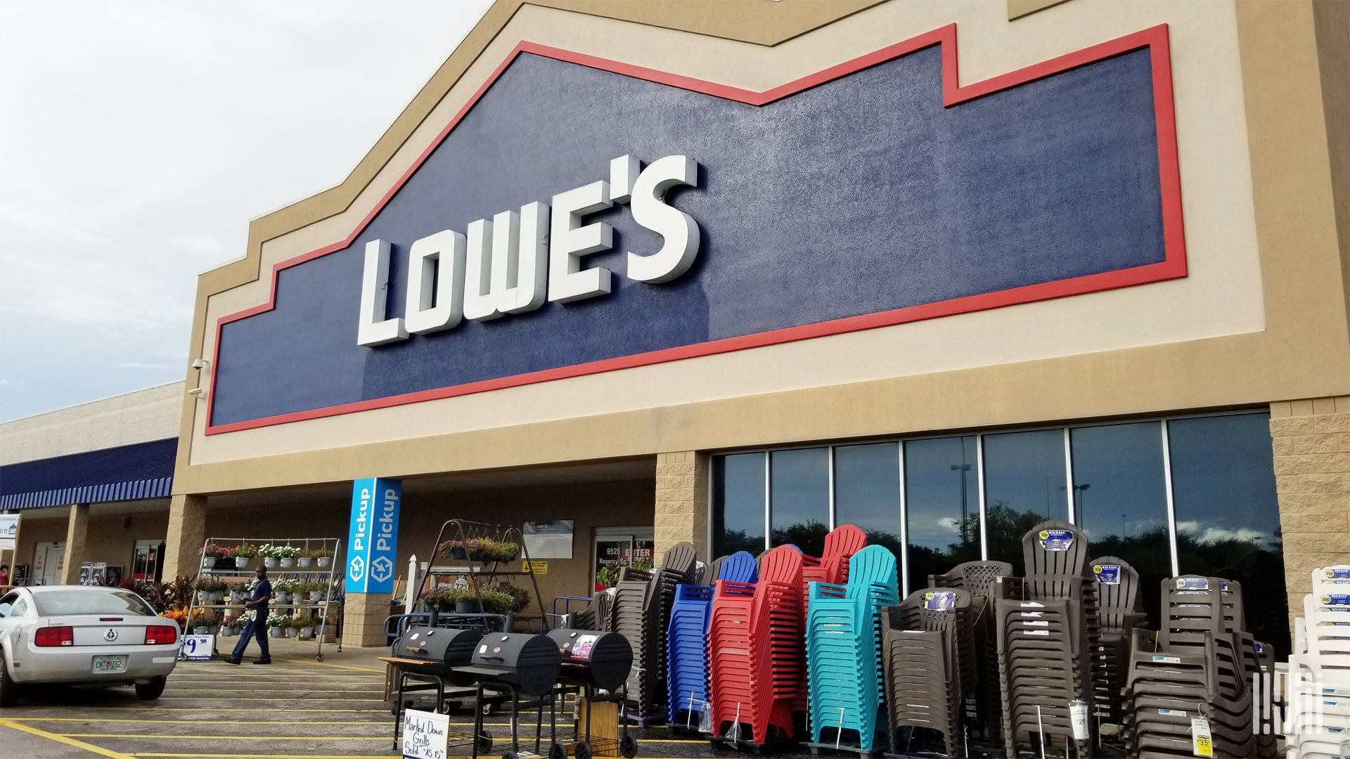 Lowe's ranks seventh and receives FreightWaves' Shipper of Choice award.