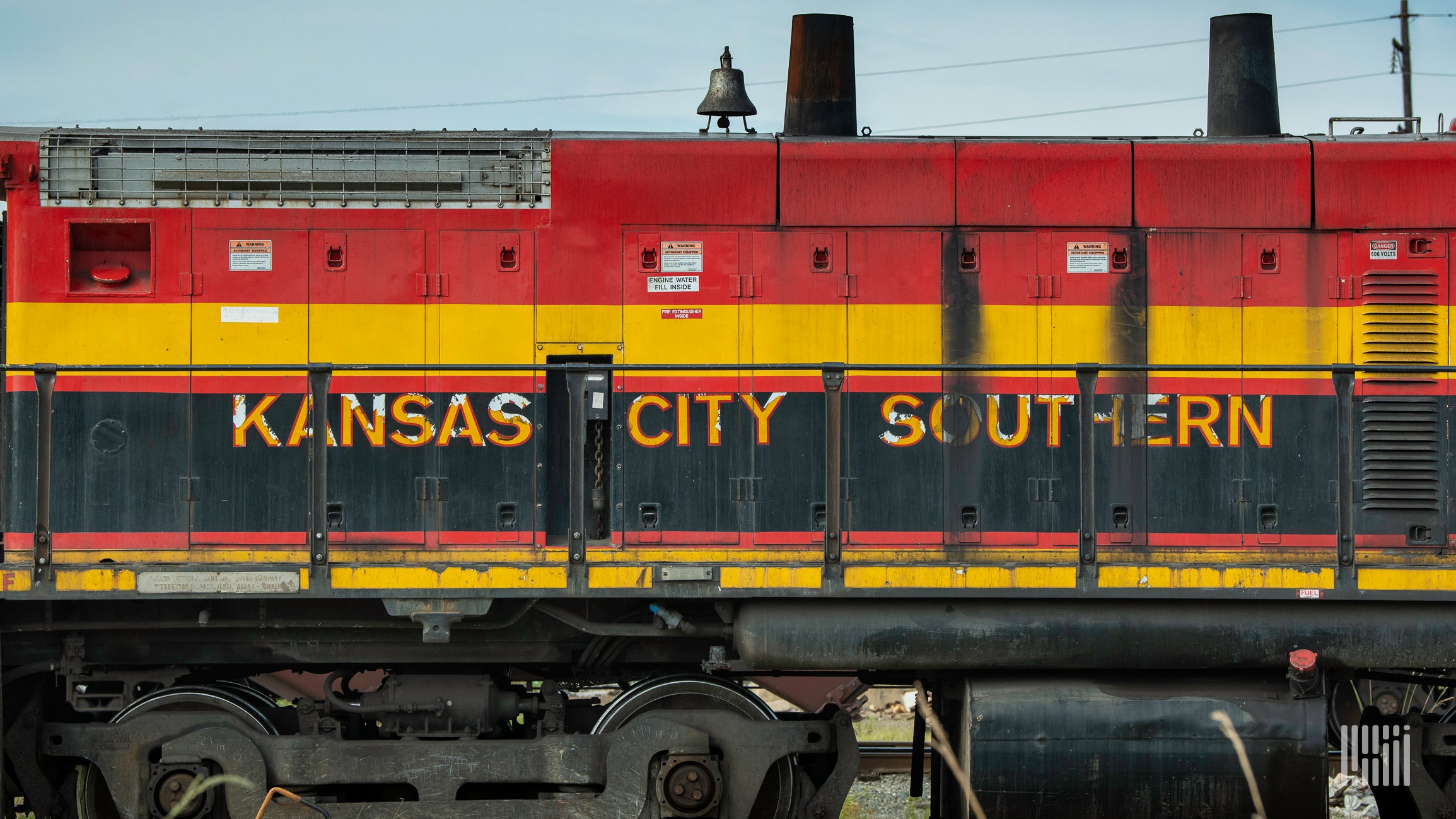 A photograph of a Kansas City Southern train.