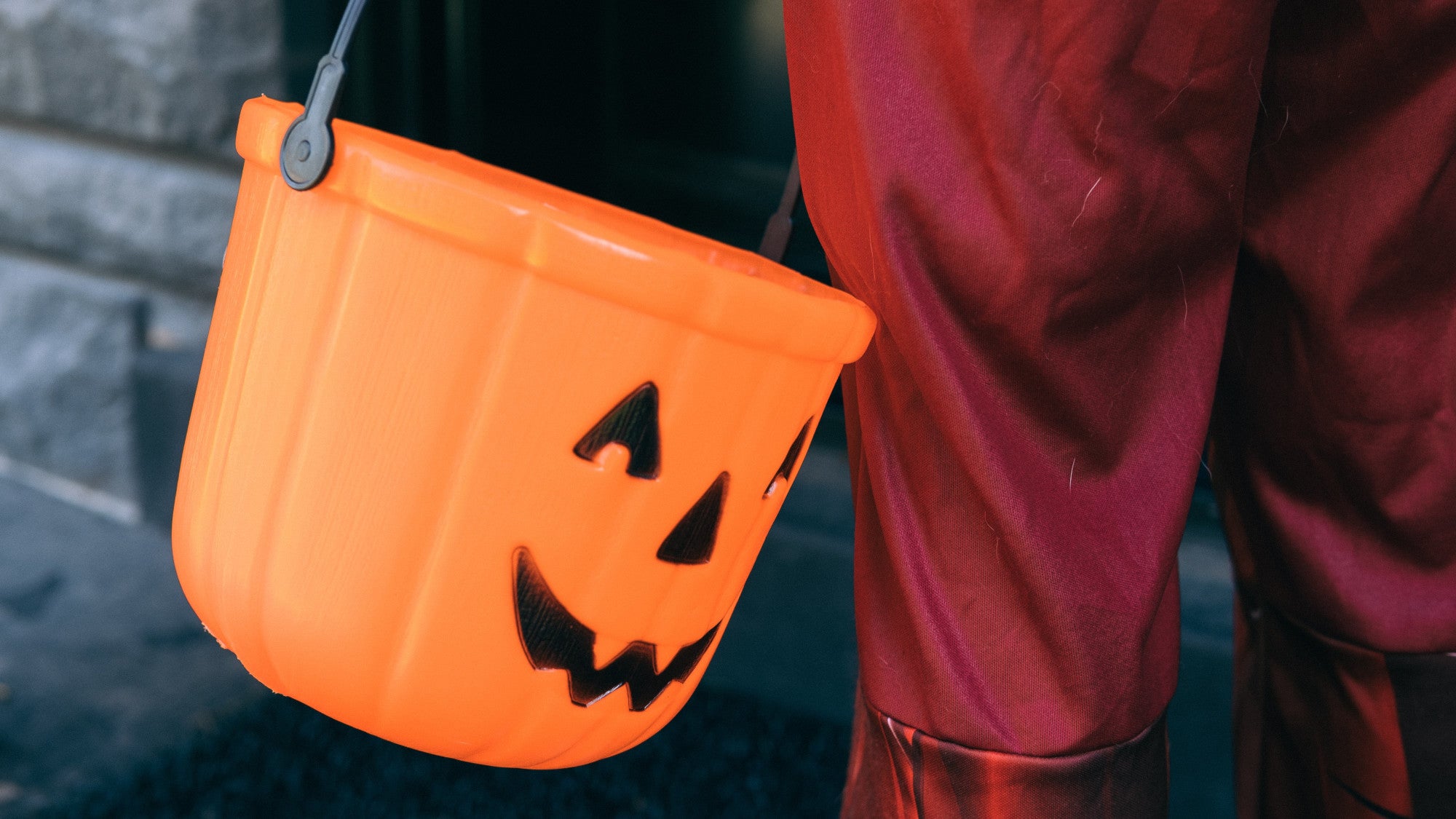 Halloween ecommerce sales to reach nearly 3 billion dollars