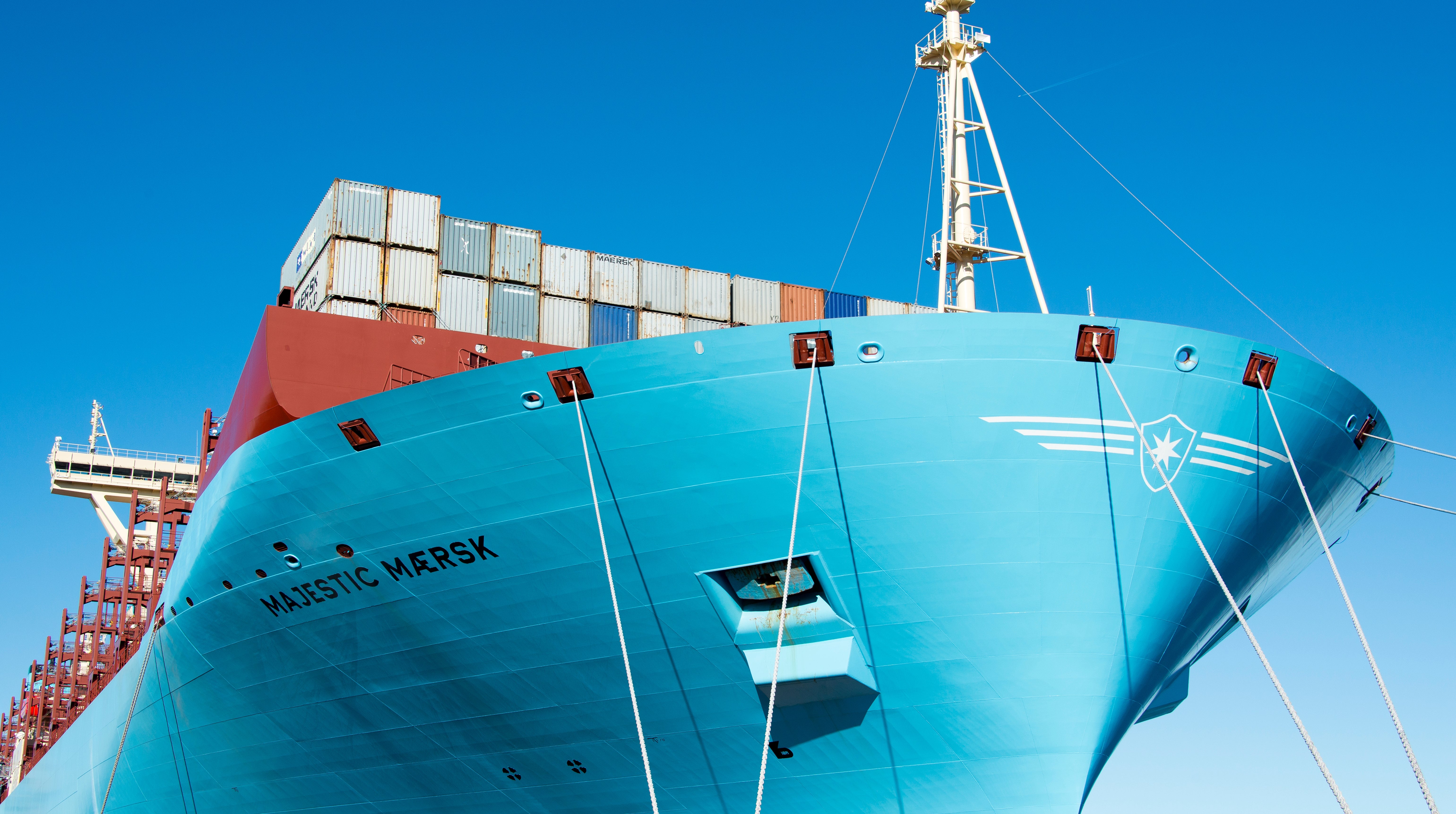 container shipping Maersk