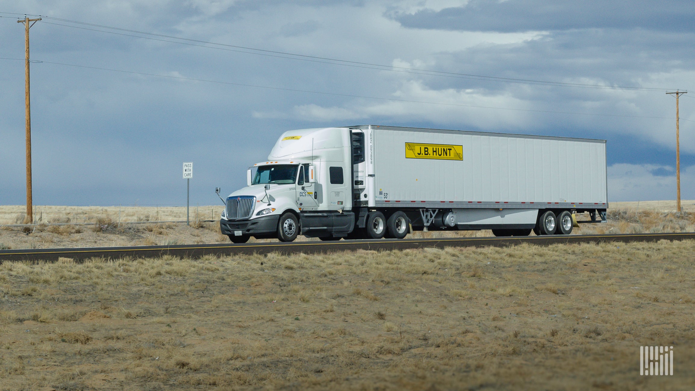 J.B. Hunt gives year-end bonuses to its front-line workers