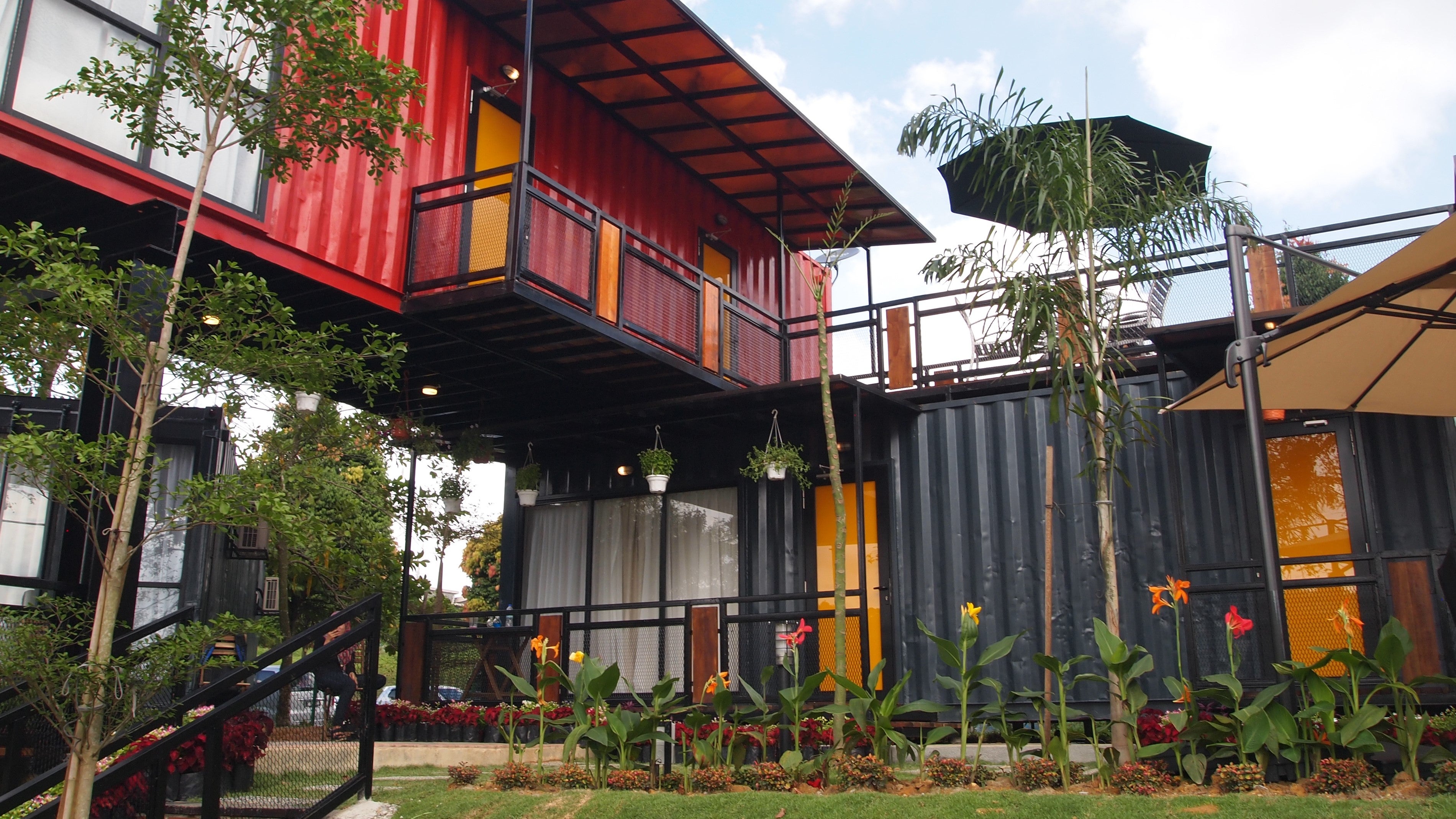 Kubed Living designs homes, offices and gyms made of shipping containers.