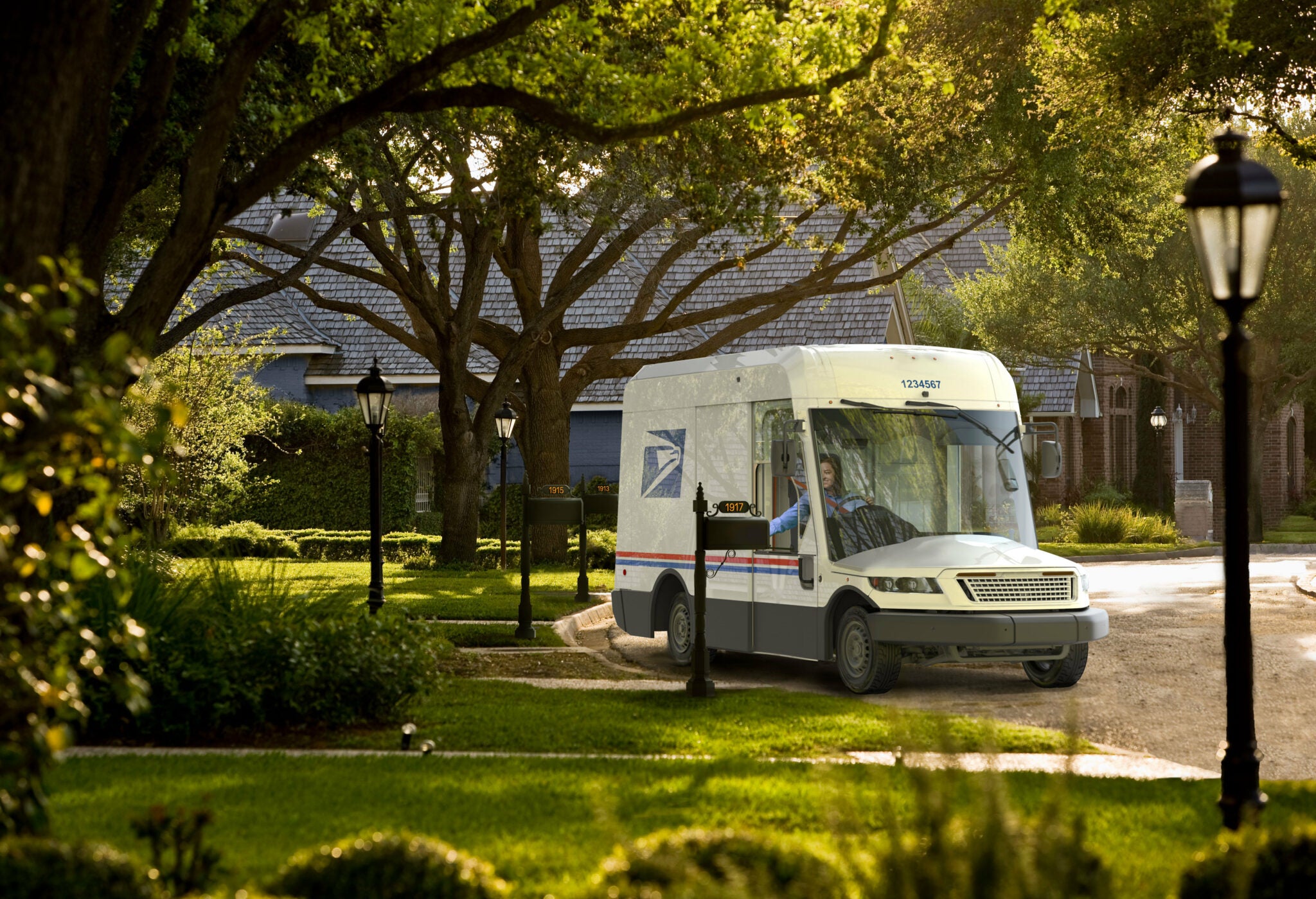 USPS places initial order for electric vehicles