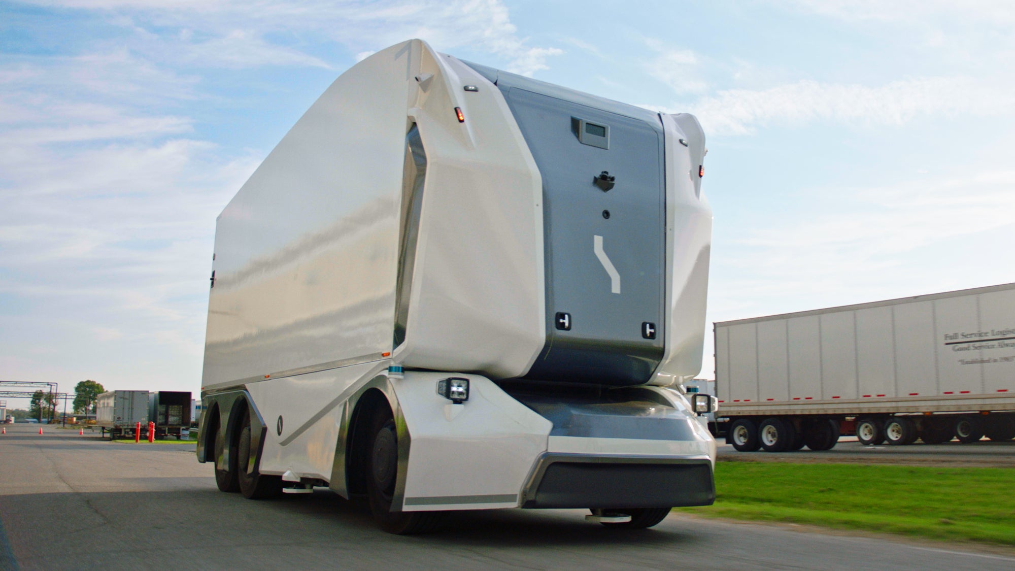 White box style truck