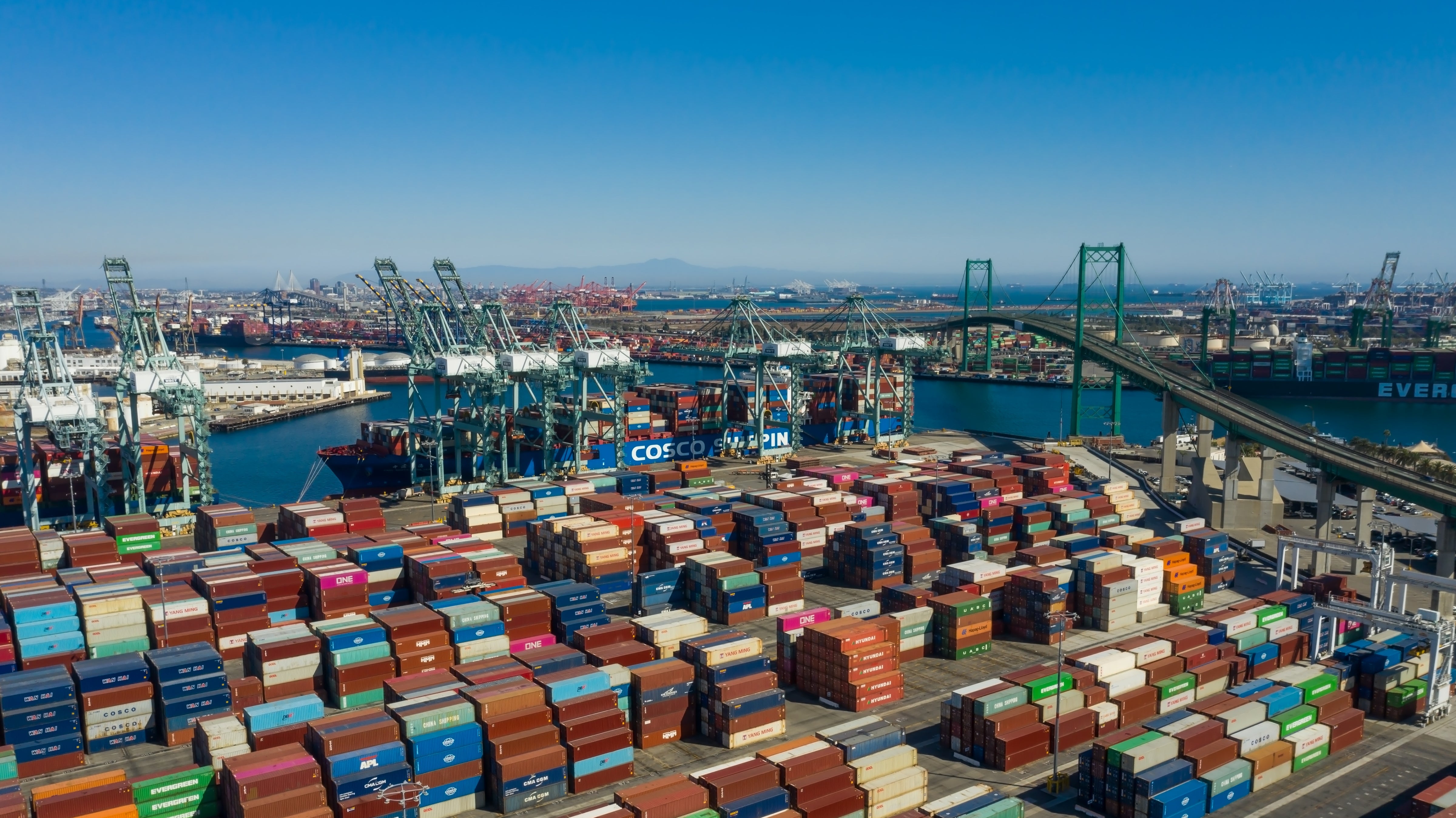 photo of the Port of Long Beach