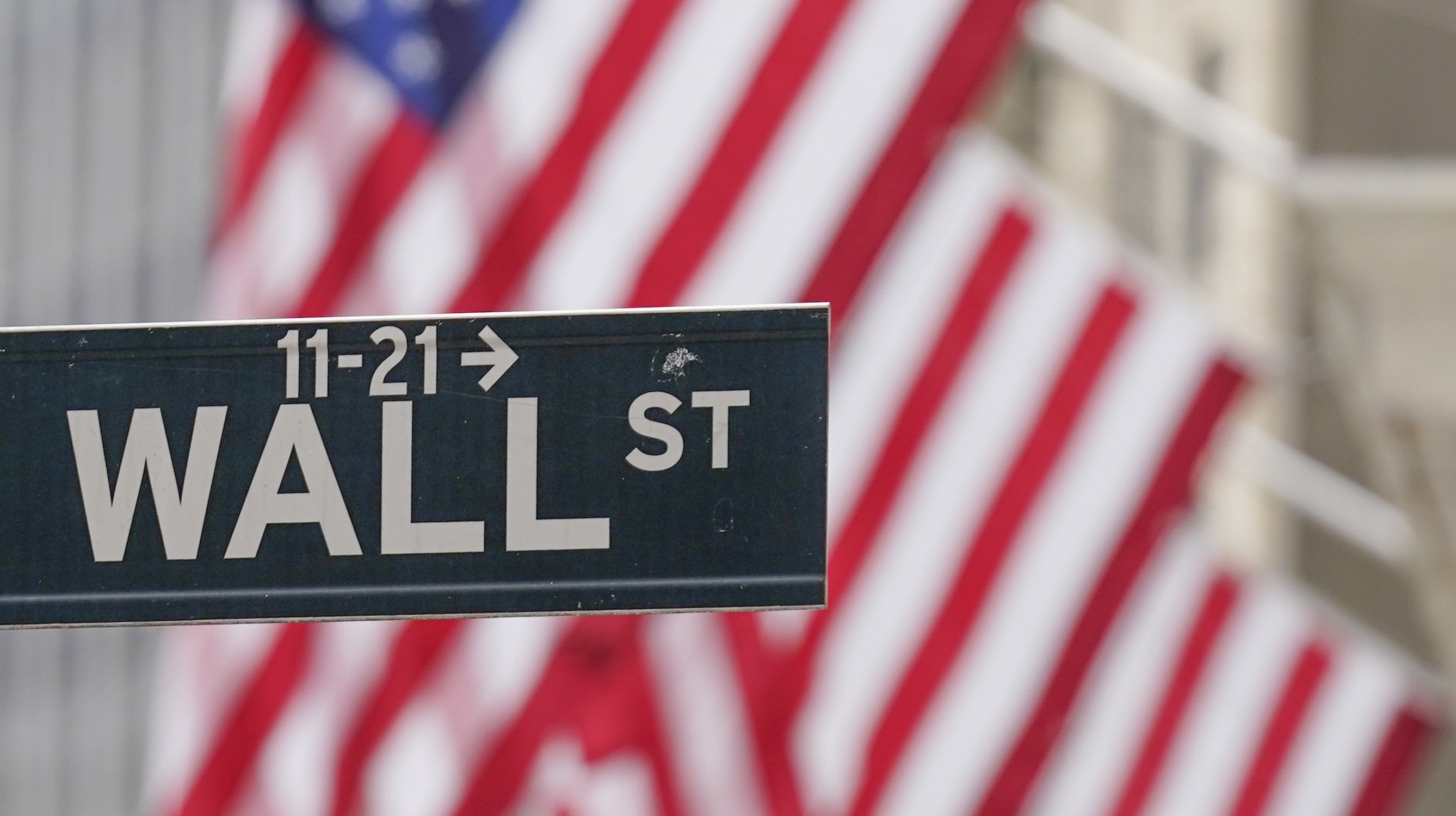 a photo of Wall Street; shipping stocks are seeing mixed fortunes