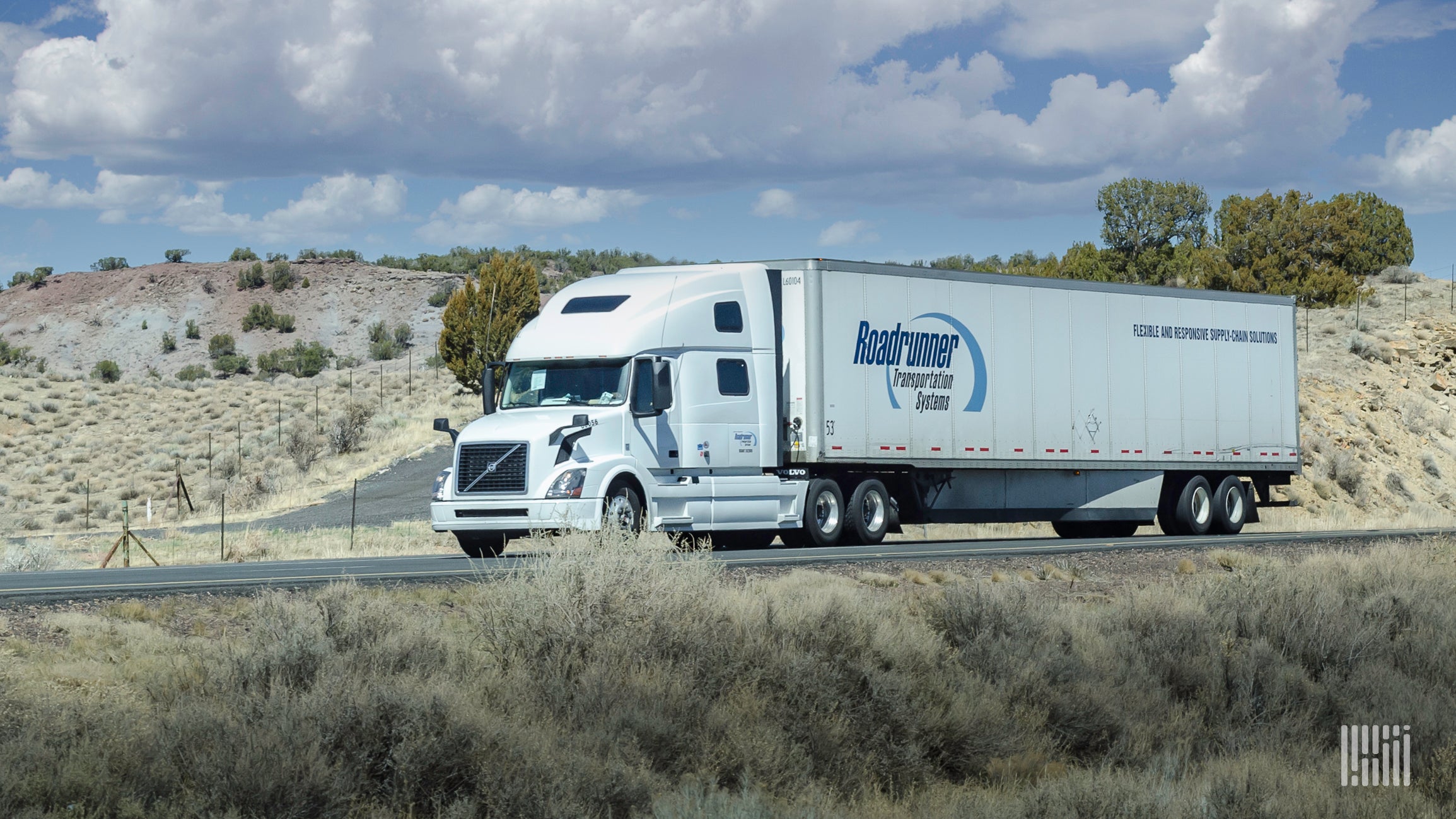 Image of a Roadrunner tractor-trailer