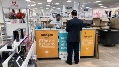 Customer returns Amazon purchase at store kiosk