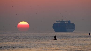 photo of a Maersk ship