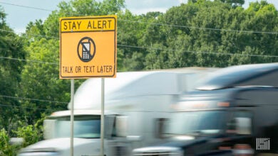 No texting highway sign