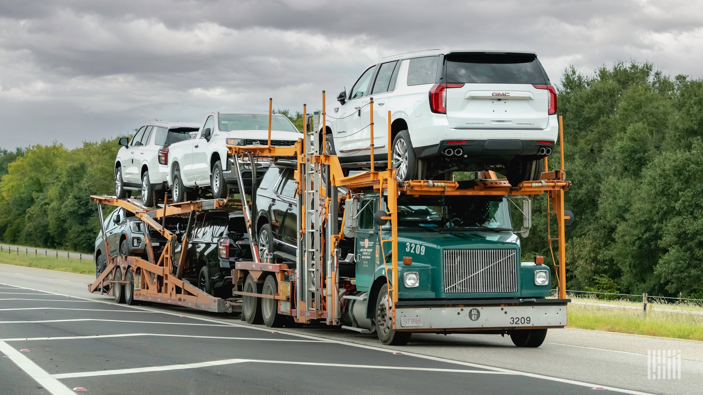 Ford drops auto hauler Jack Cooper after 40 years in business together