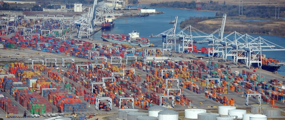  Containers at the port of Savannah in 2016. 