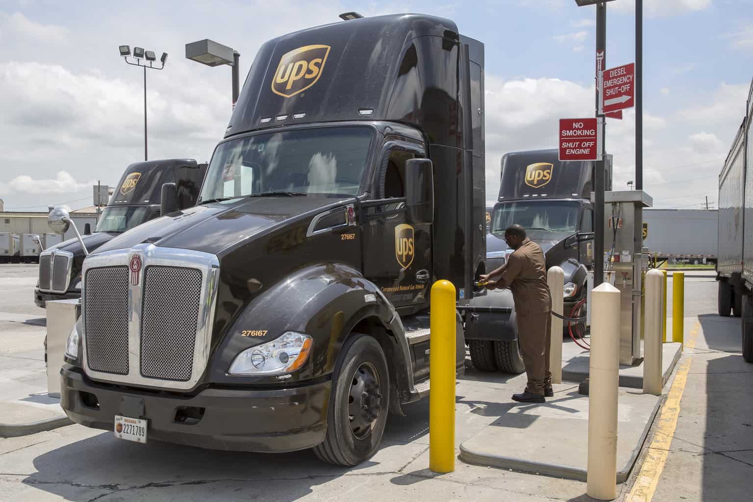 UPS planning new fees for oversized shipments, pushing customers to