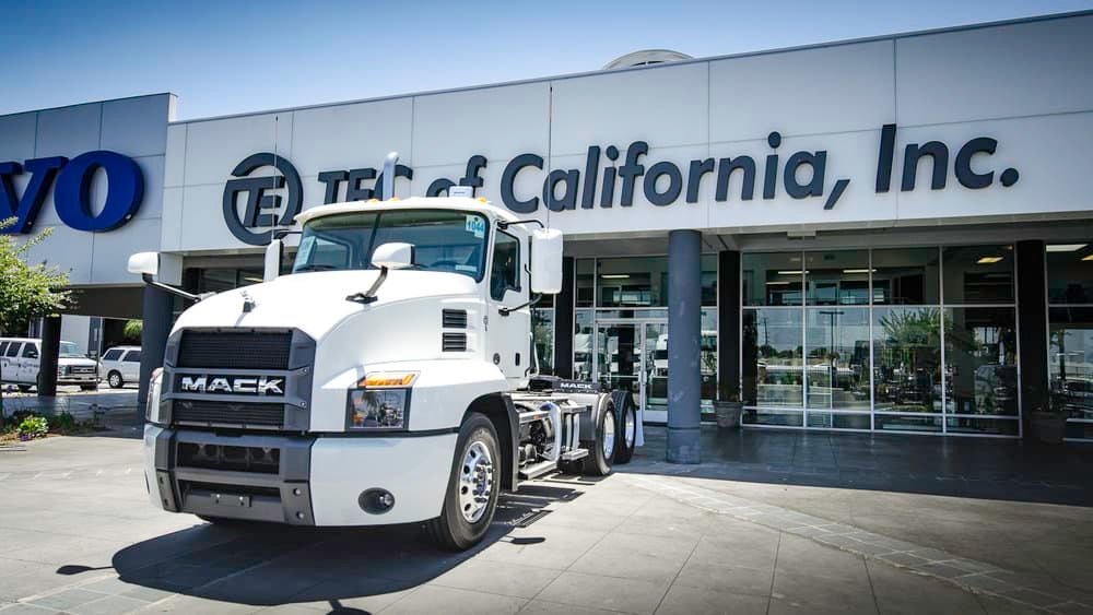  Mack is now offering up to 50 over-the-air updates of engine parameters with the new Parameter Plus program, allowing customers to fine-tune their vehicle’s performance during the year. ( Photo: Brian Straight/FreightWaves)  