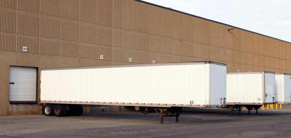  Convoy has worked closely with shippers on various projects, including its Convoy Go program that gives owner-operators access to drop-and-hook freight through a universal trailer pool. It has now formalized those efforts in the Innovation Lab. ( Photo: Shutterstock ) 