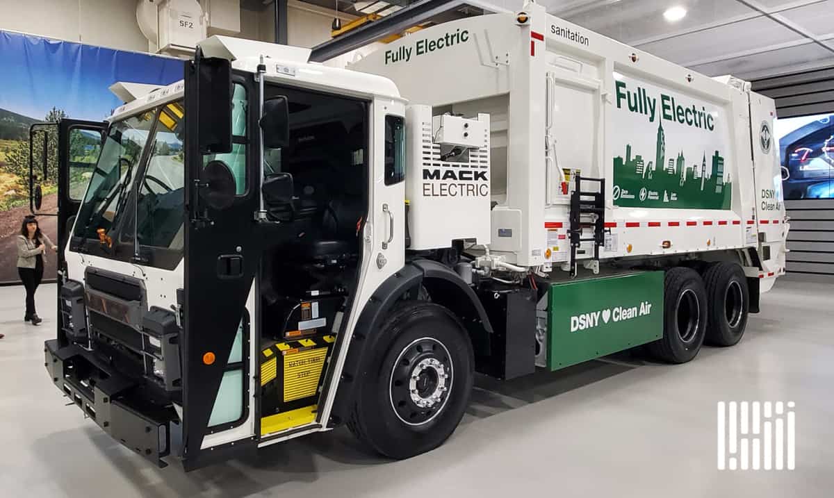 Mack LR Electric refuse truck