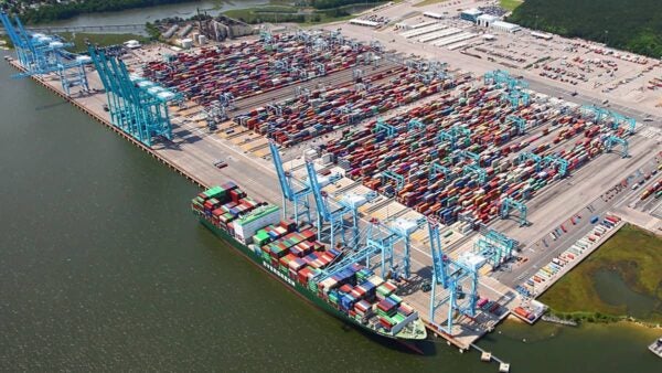 Port of Virginia approves construction bid for on-dock rail expansion ...