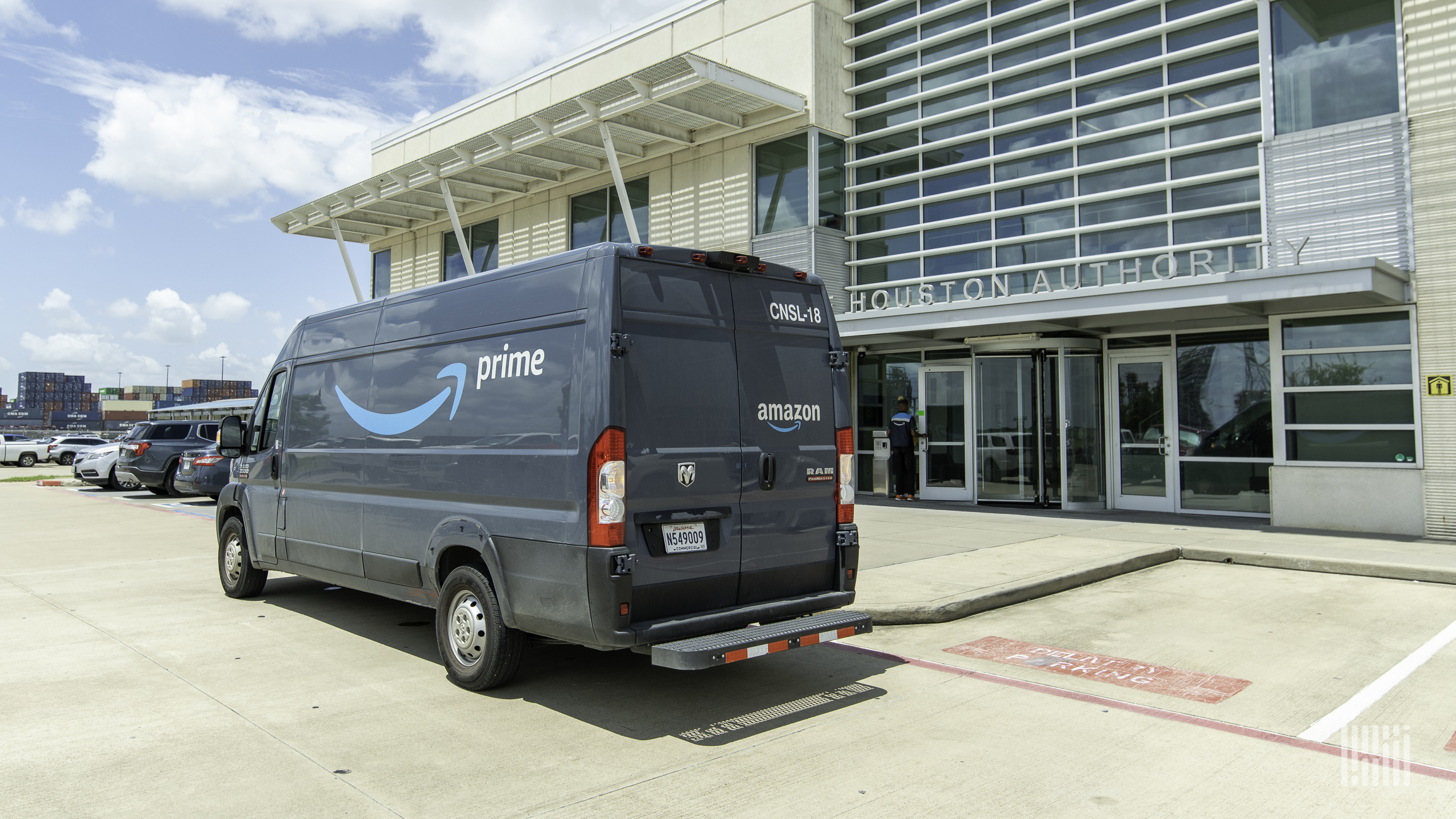 amazon-sued-for-removing-free-whole-foods-delivery-from-prime