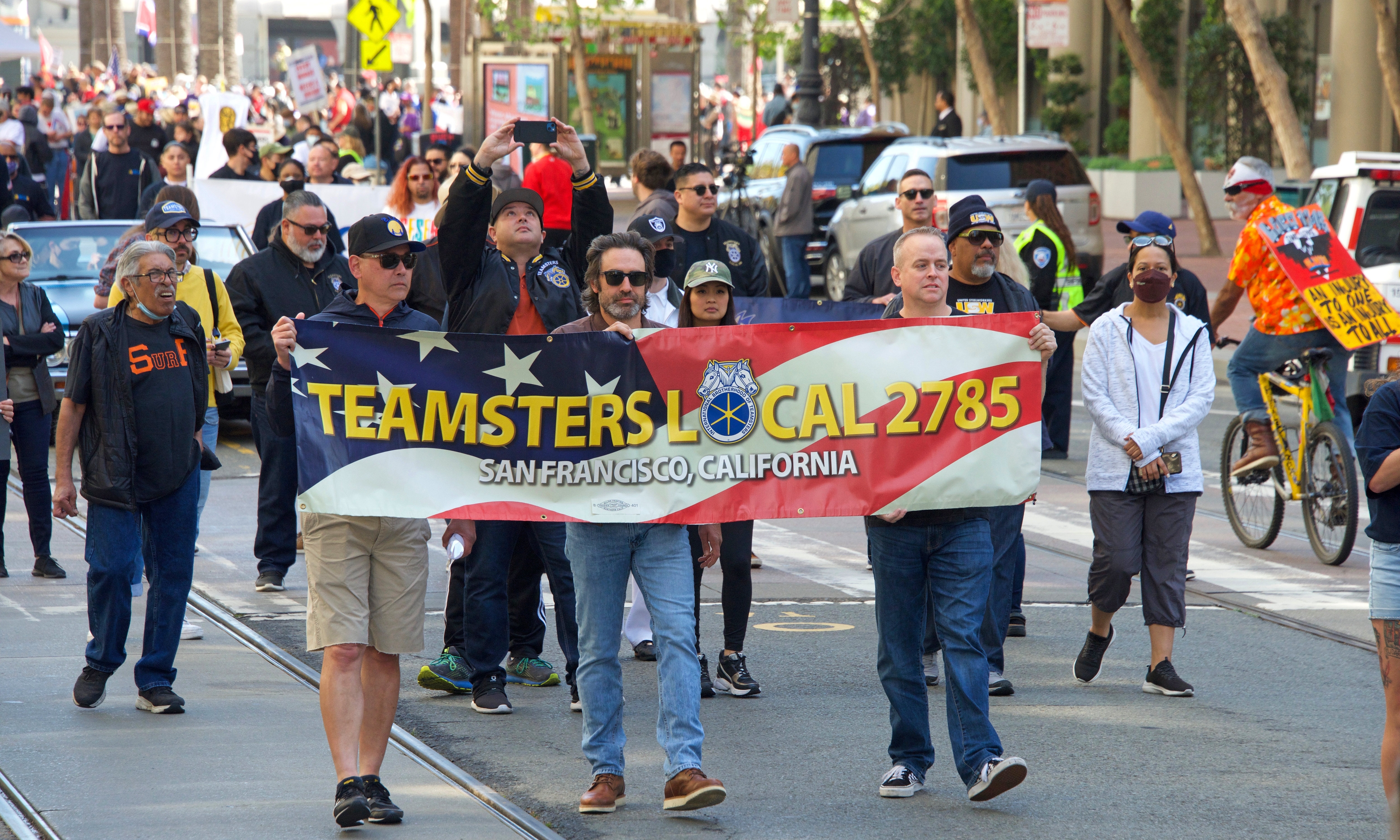 UPS Strike: Managers Training to Move Packages If Teamsters Talks Fail