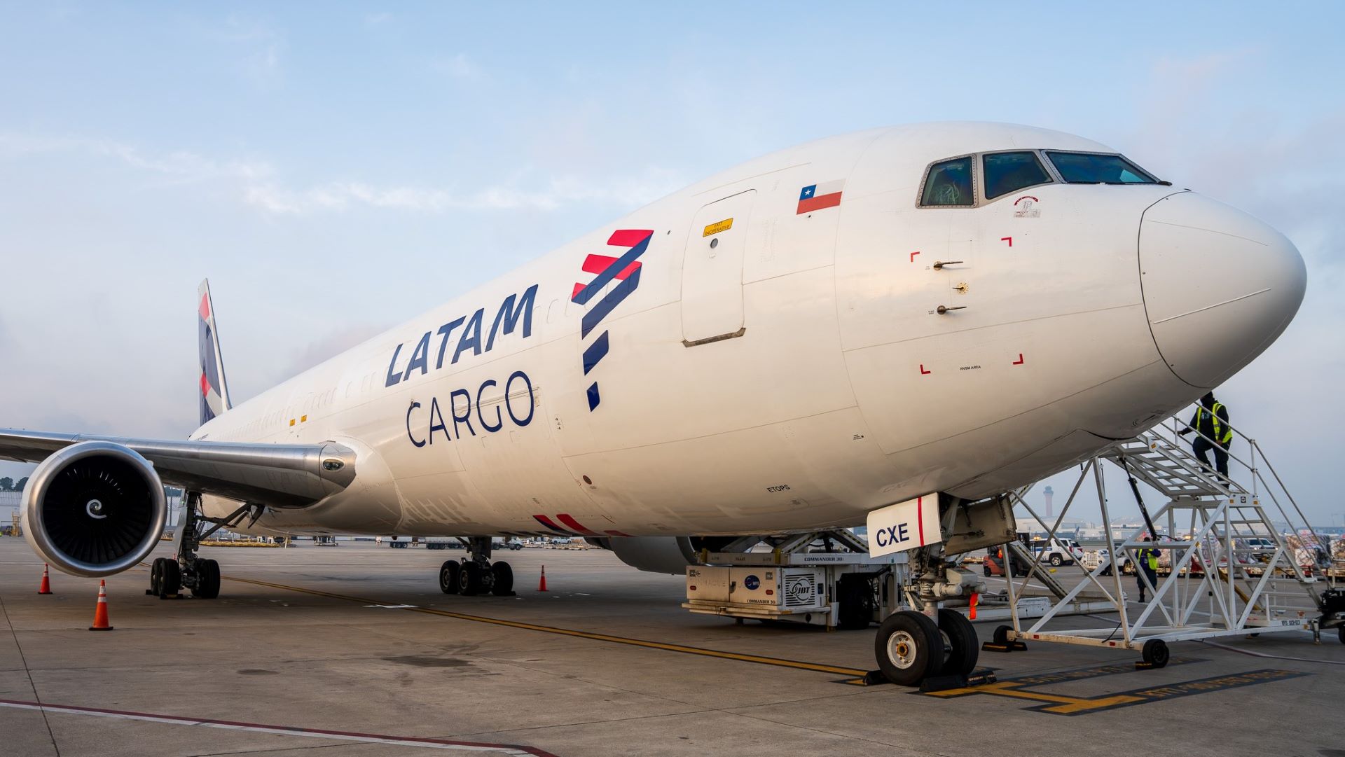LATAM Cargo, SkyCell partner to bring hybrid solutions to South