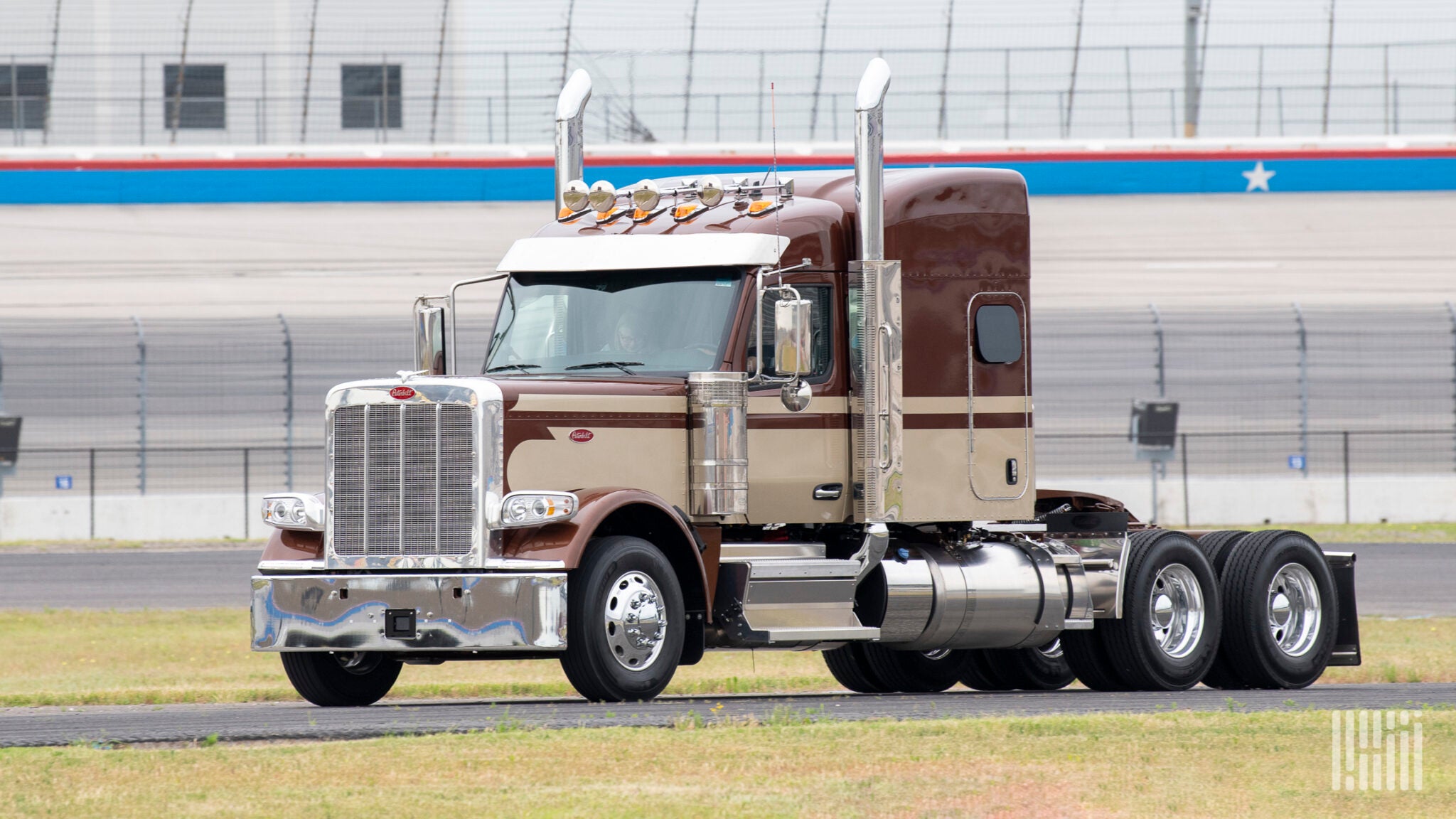 Peterbilt kicks out the jams to introduce Model 589 FreightWaves