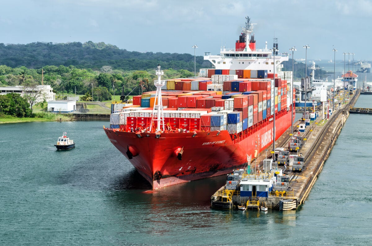 Autoridad del Canal de Panamá: Si persiste la sequía, se podrá restringir el paso de barcos