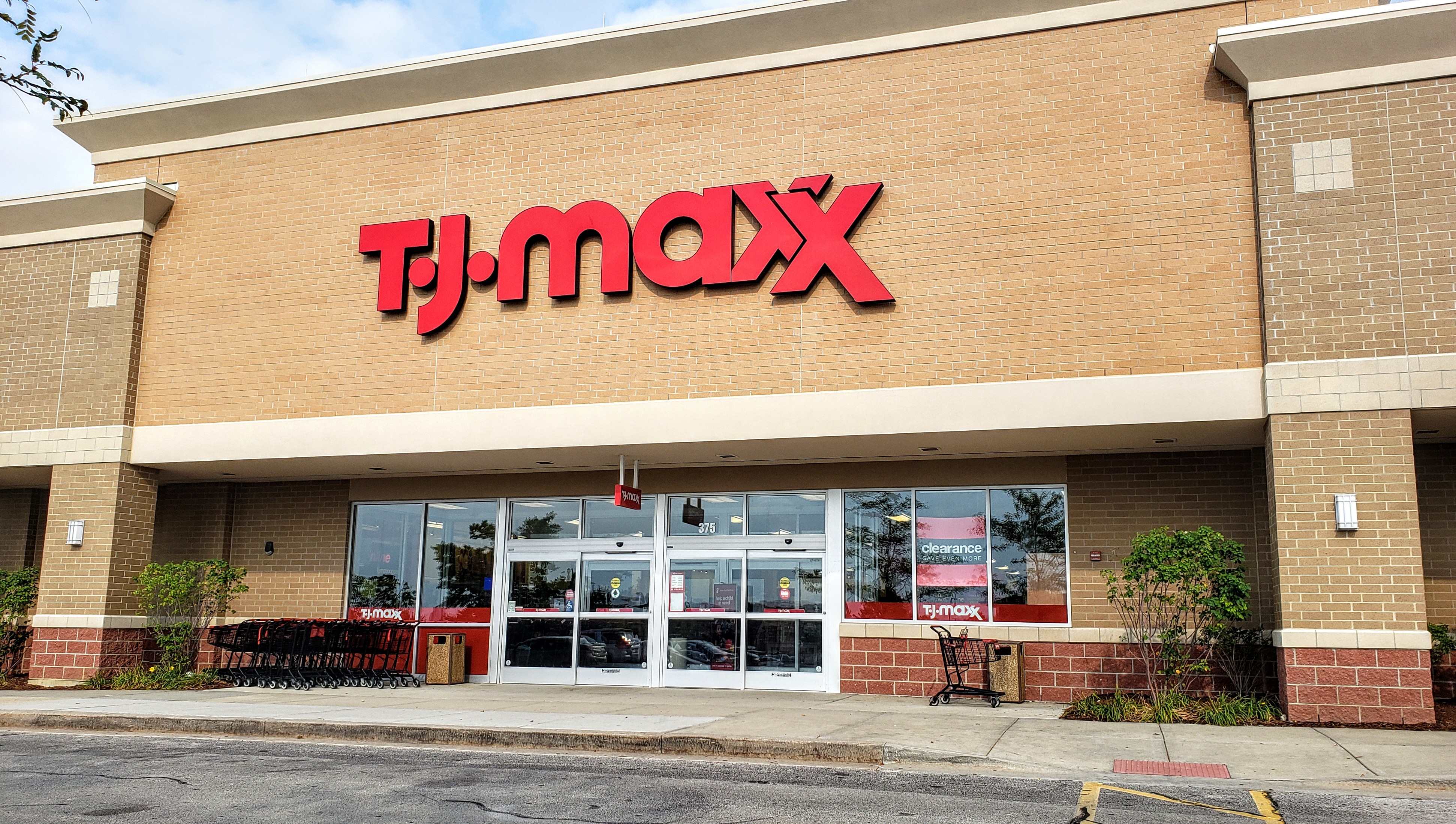 T.J.Maxx, Retail company, Framingham MA