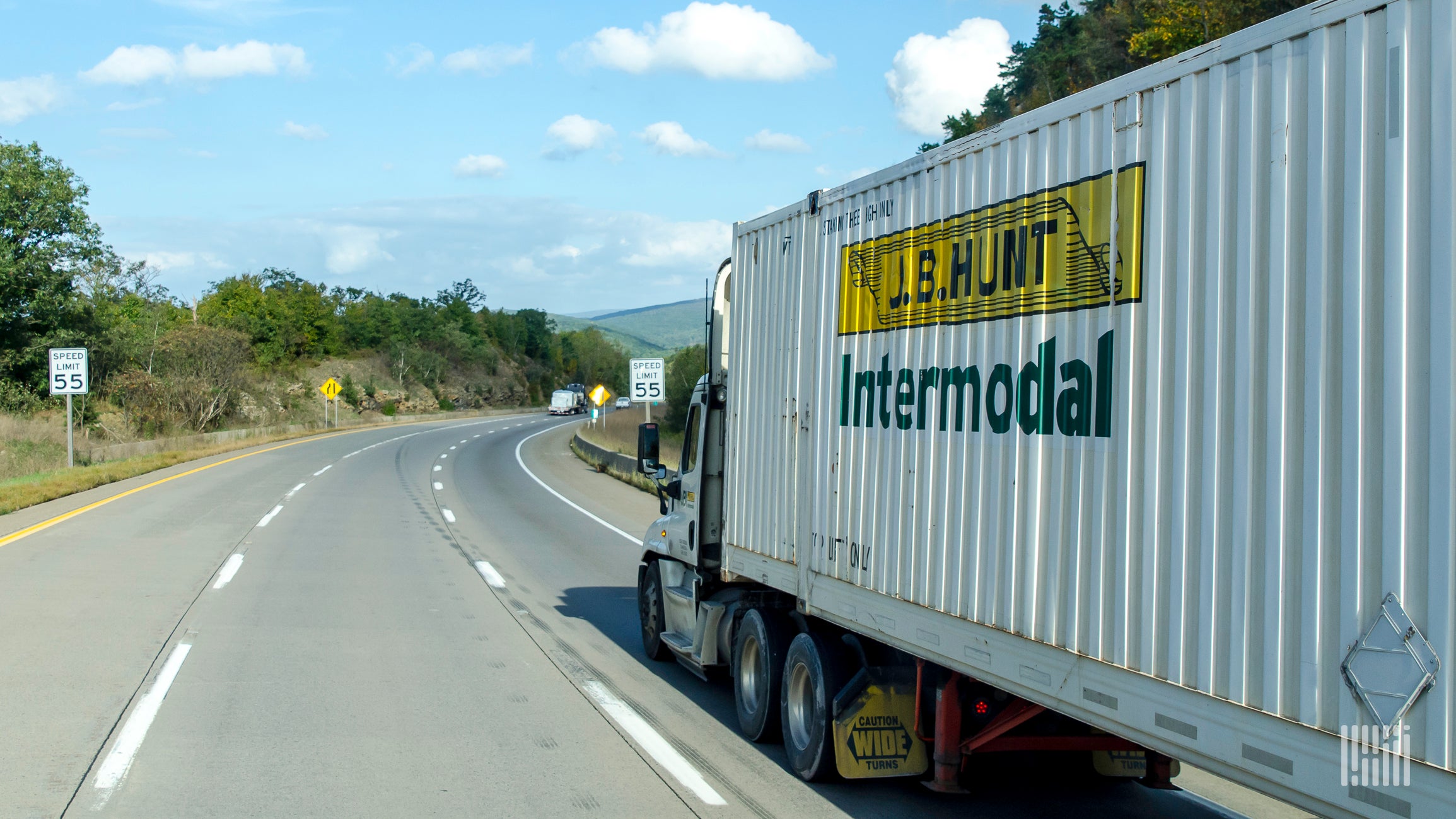 J.B. Hunt's Acquisition Of Walmart’s Intermodal Fleet Part Of Long-term ...